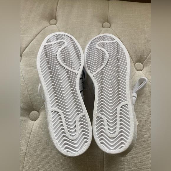 NEW Adidas sneakers - Picture 9 of 10